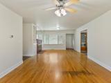 2010-S-Race-St-Urbana-IL-61801-large-011-014-Living-Room-1500x1000-72dpi