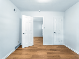room-1-warm-wood