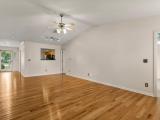 708B-Phlox-Dr-Savoy-IL-61874-large-020-029-Living-Room-1500x1000-72dpi